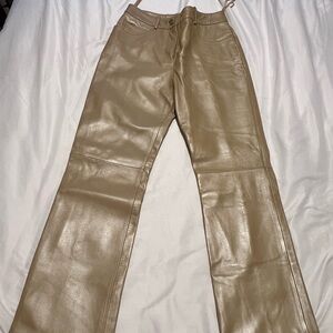 NWOT | St John’s Sport | Leather Pants | Size 2 |